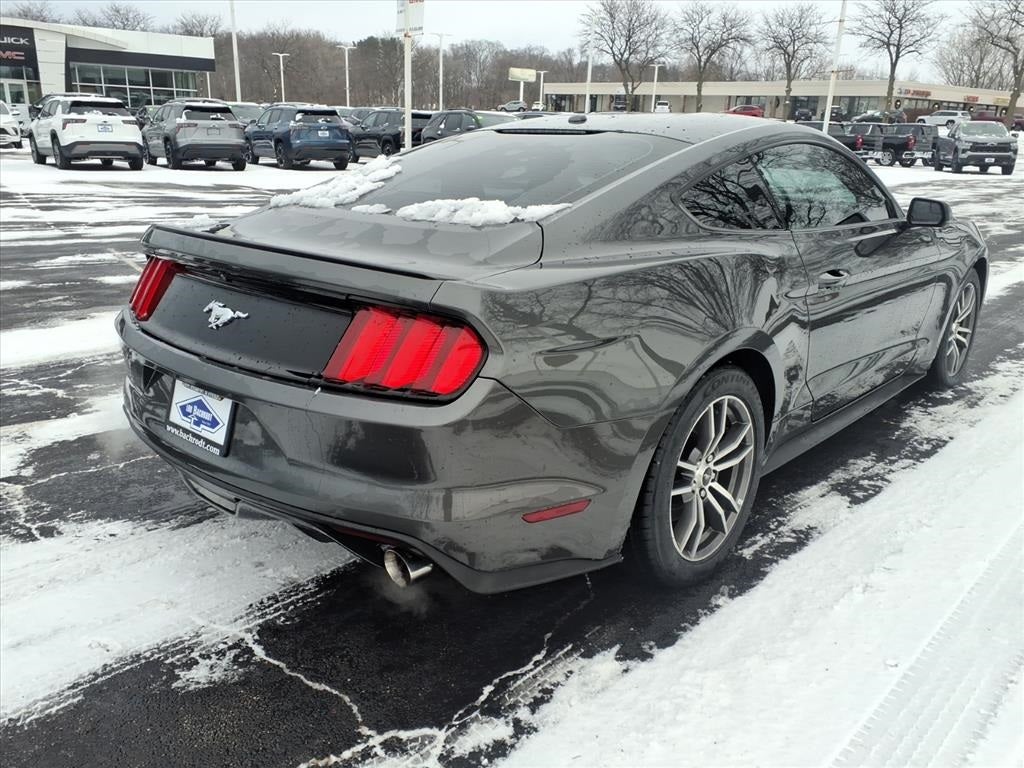 2016 Ford Mustang EcoBoost Premium