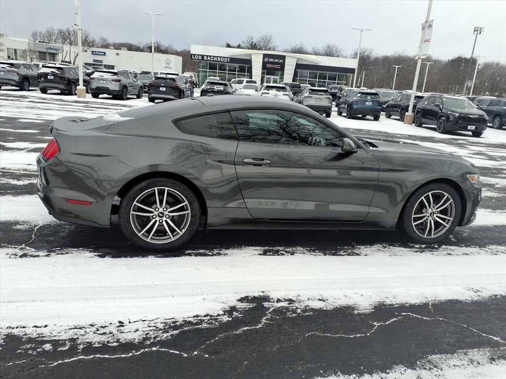 2016 Ford Mustang EcoBoost Premium