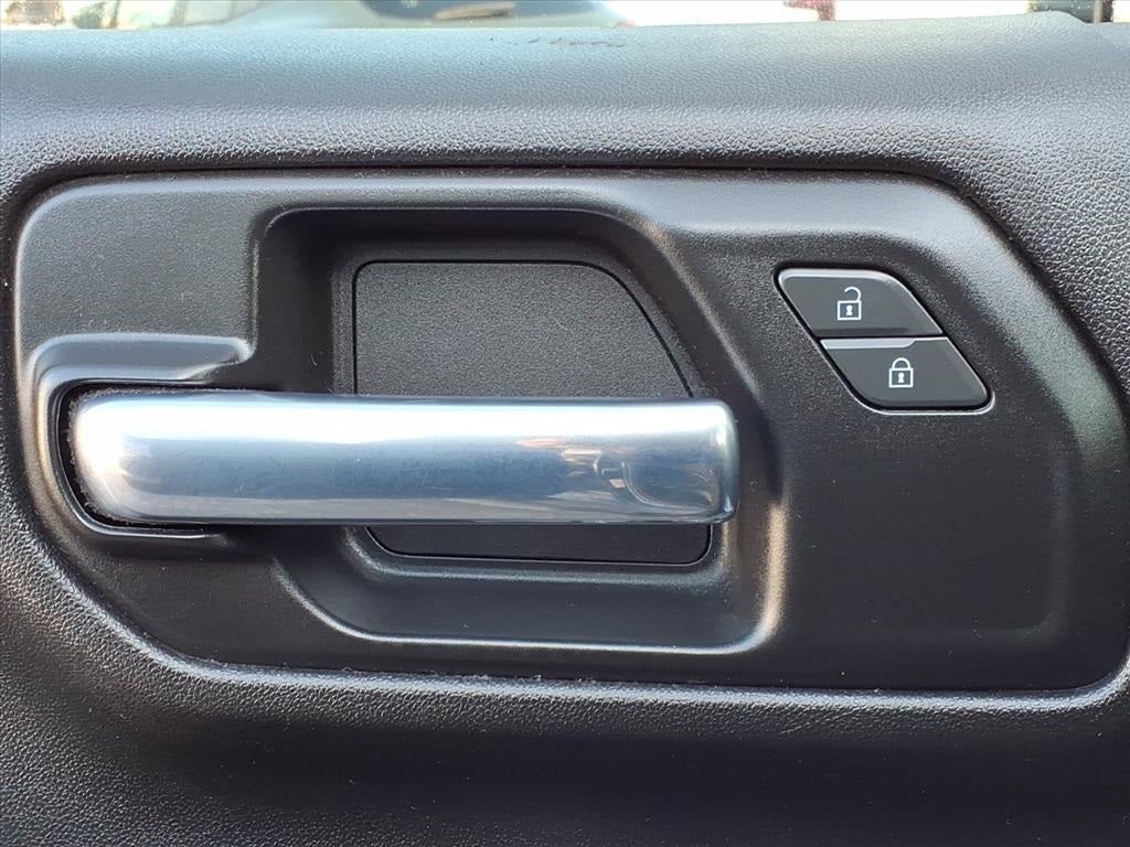 2020 Chevrolet Silverado 1500 Custom Trail Boss