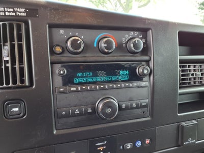 2024 Chevrolet Express 2500 Work Van Cargo