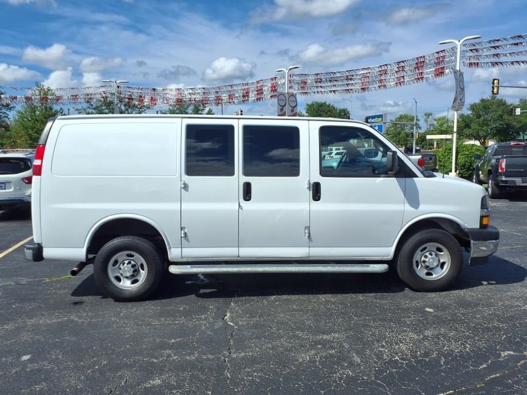 2022 Chevrolet Express 2500 Work Van Cargo
