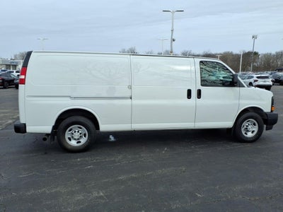 2017 Chevrolet Express 3500 Work Van Cargo