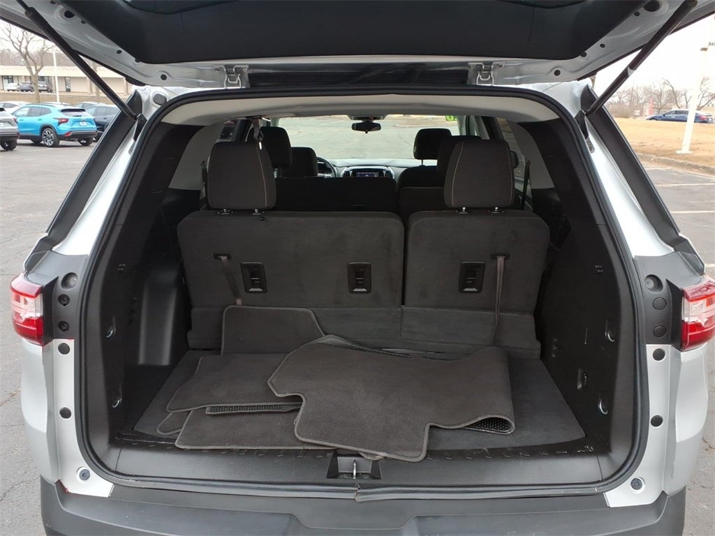 2020 Chevrolet Traverse LS