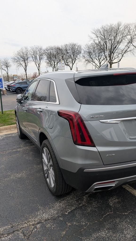 2023 Cadillac XT5 Premium Luxury