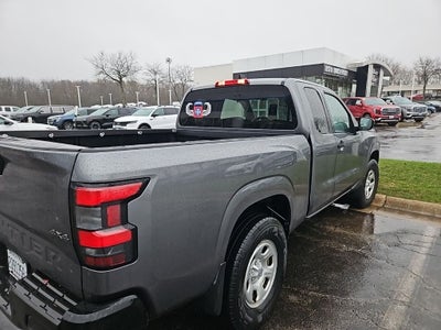 2022 Nissan Frontier S