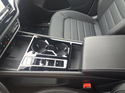 2026 Volkswagen Atlas Cross Sport 2.0T SEL R-Line Black