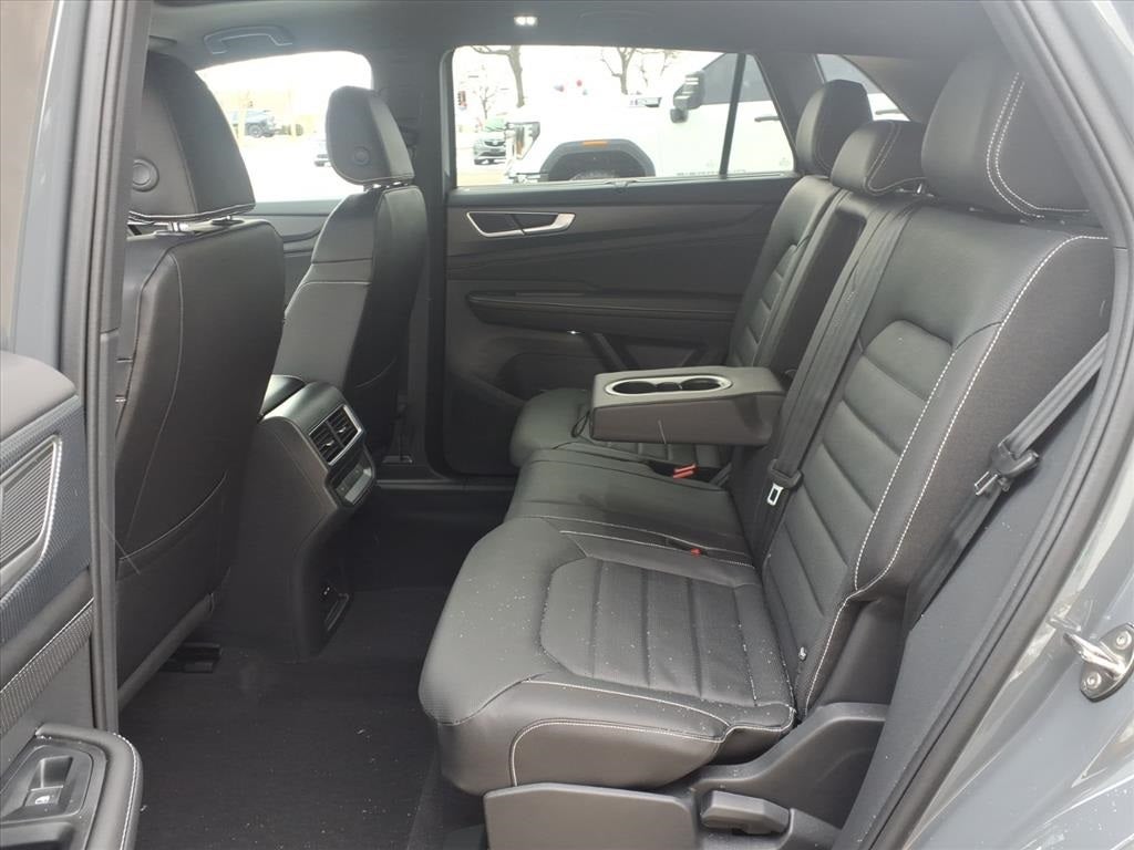 2026 Volkswagen Atlas Cross Sport 2.0T SEL R-Line Black