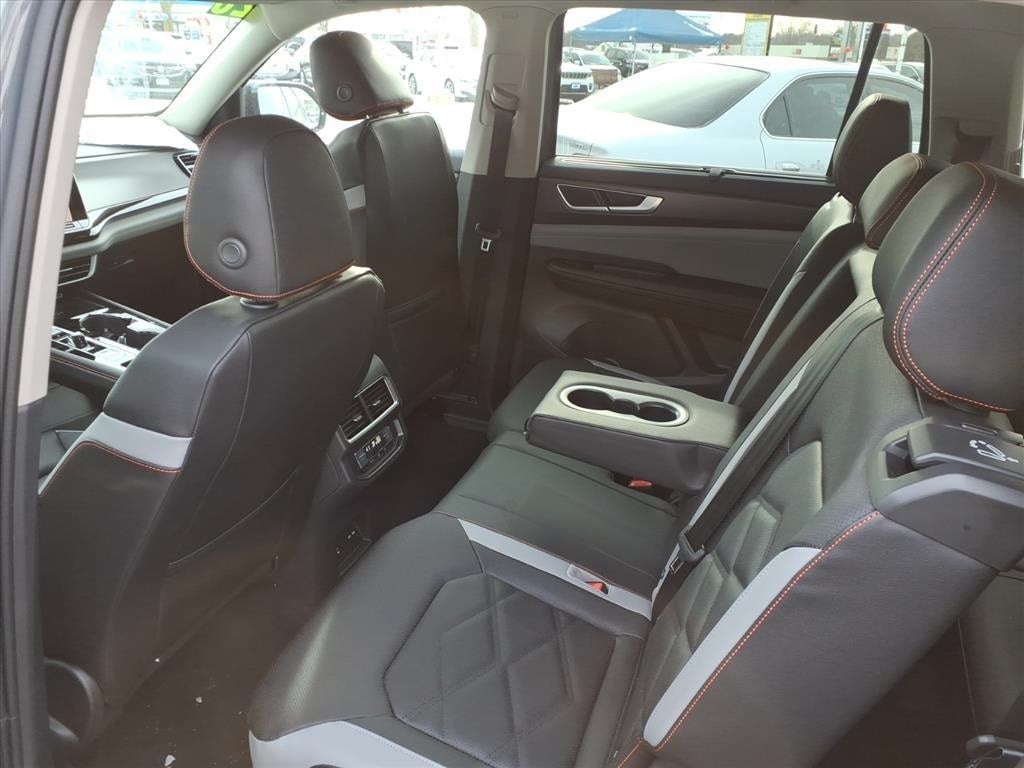 2026 Volkswagen Atlas 2.0T Peak Edition