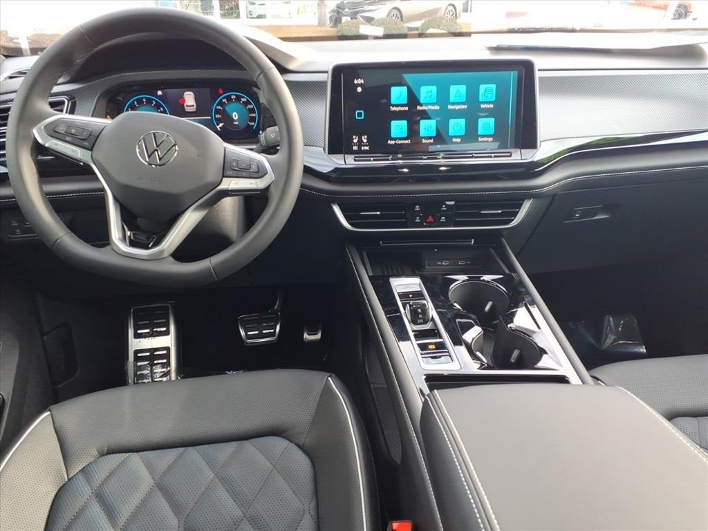 2026 Volkswagen Atlas Cross Sport 2.0T SEL Premium R-Line