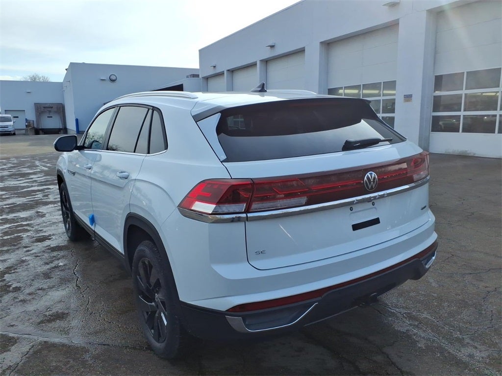 2026 Volkswagen Atlas Cross Sport 2.0T SE w/Technology