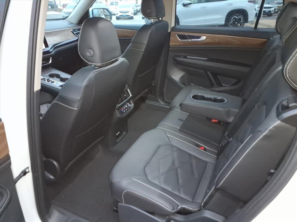 2026 Volkswagen Atlas 2.0T SE