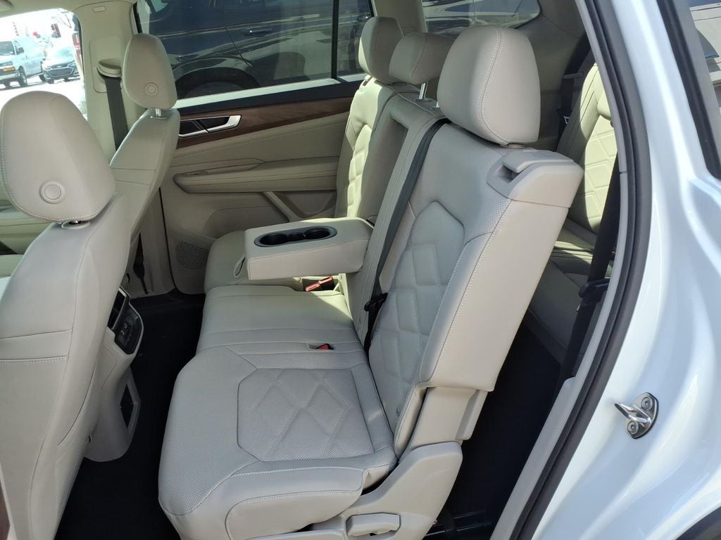 2026 Volkswagen Atlas 2.0T SE