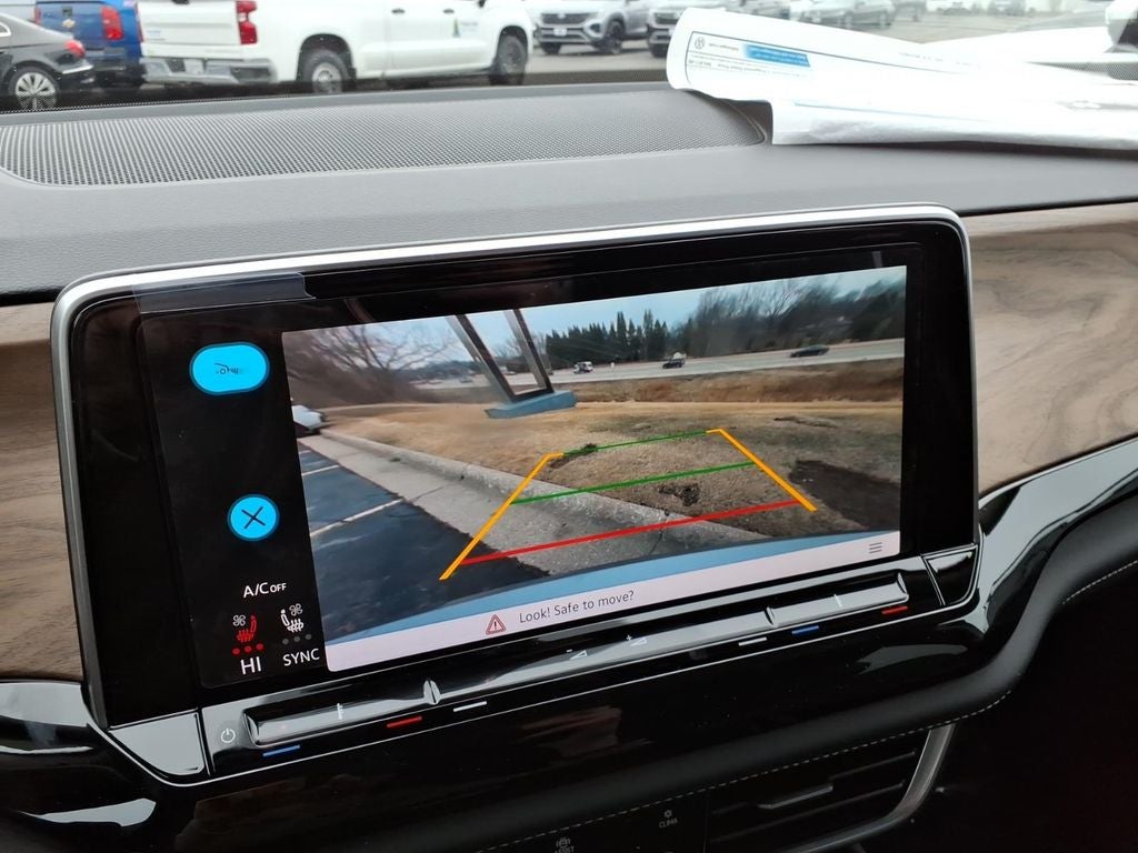 2026 Volkswagen Atlas 2.0T SE