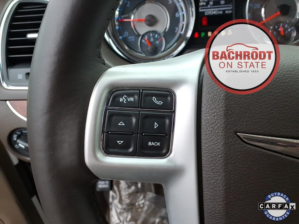 2016 Chrysler Town & Country Touring