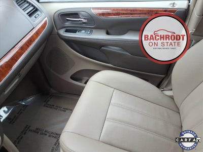 2016 Chrysler Town & Country Touring