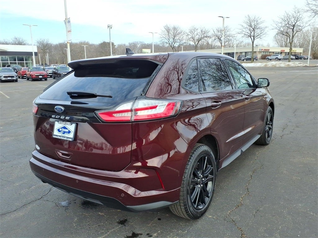 2022 Ford Edge ST Line