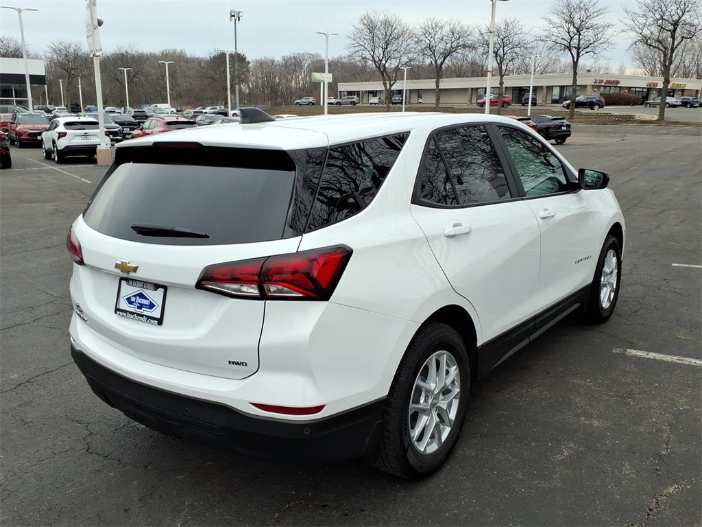 2022 Chevrolet Equinox LS