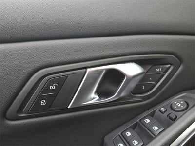 2024 BMW 3 Series 330i xDrive