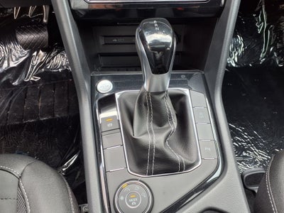 2025 Volkswagen Taos 1.5T SE Black