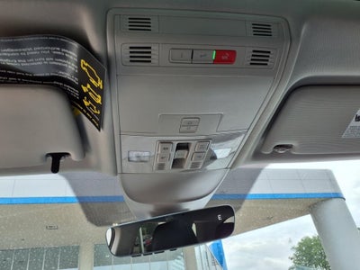 2025 Volkswagen Taos 1.5T SE Black