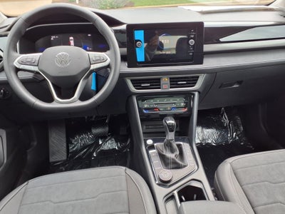 2025 Volkswagen Taos 1.5T SE Black