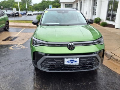 2025 Volkswagen Taos 1.5T SE Black