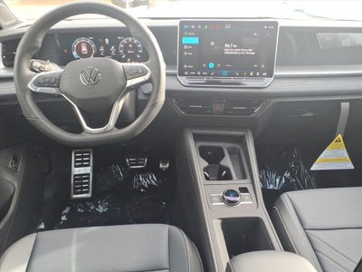 2026 Volkswagen Tiguan 2.0T SE R-Line Black