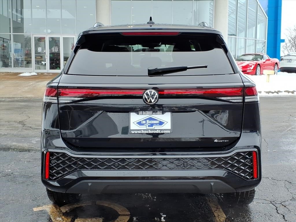 2026 Volkswagen Tiguan 2.0T SE R-Line Black