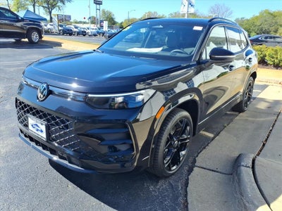 2025 Volkswagen Tiguan 2.0T SE R-Line Black