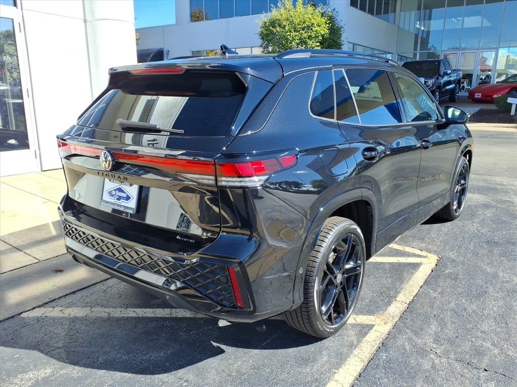 2025 Volkswagen Tiguan 2.0T SE R-Line Black