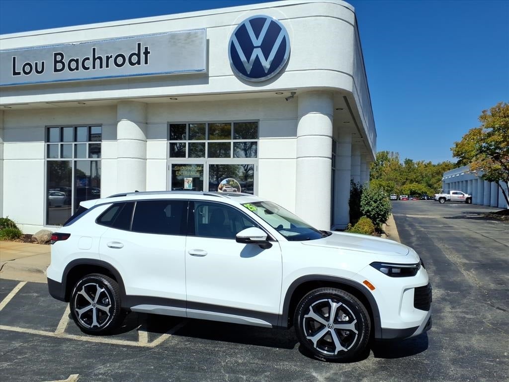 2025 Volkswagen Tiguan 2.0T SE