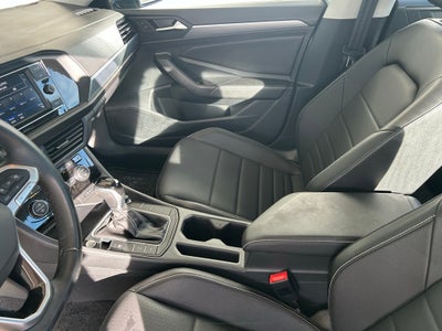 2022 Volkswagen Jetta 1.5T SE