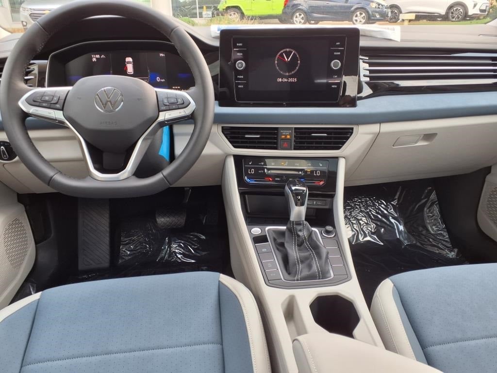 2025 Volkswagen Jetta 1.5T SE