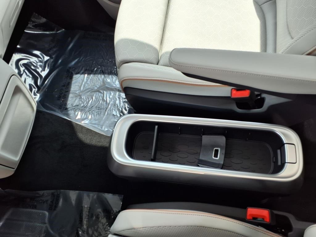 2025 Volkswagen ID. Buzz Pro S Plus