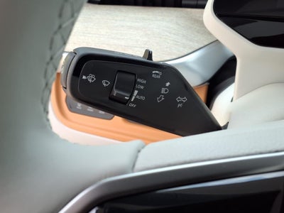 2025 Volkswagen ID. Buzz Pro S Plus