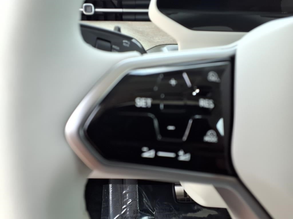 2025 Volkswagen ID. Buzz Pro S Plus