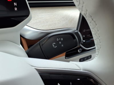 2025 Volkswagen ID. Buzz Pro S Plus