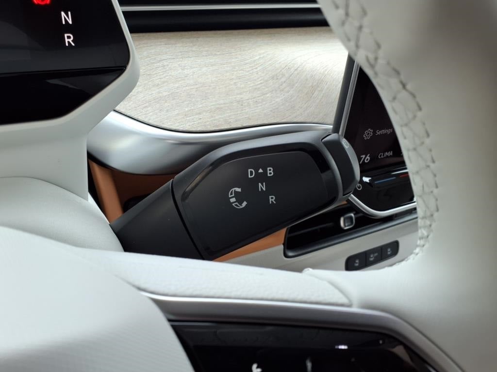 2025 Volkswagen ID. Buzz Pro S Plus