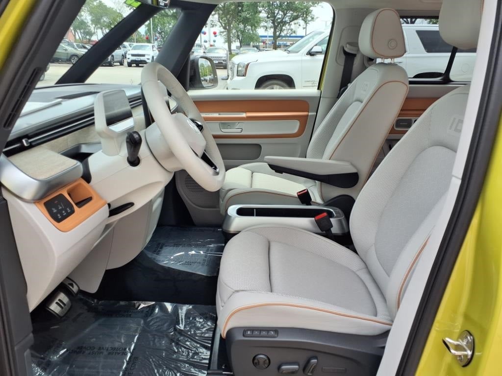 2025 Volkswagen ID. Buzz Pro S Plus