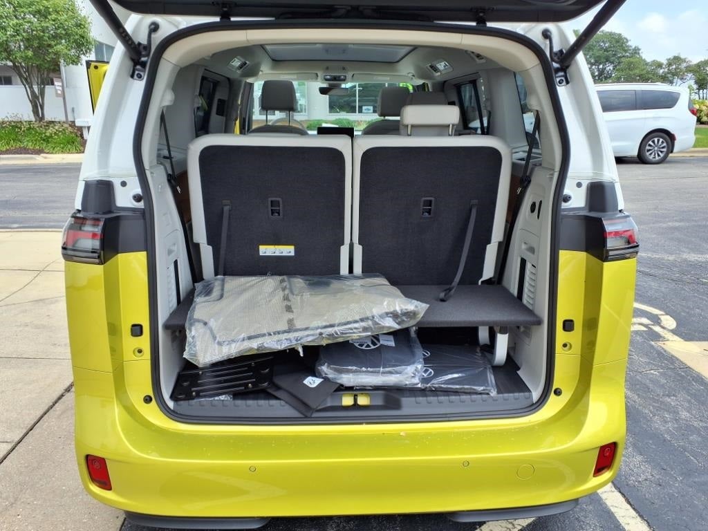 2025 Volkswagen ID. Buzz Pro S Plus