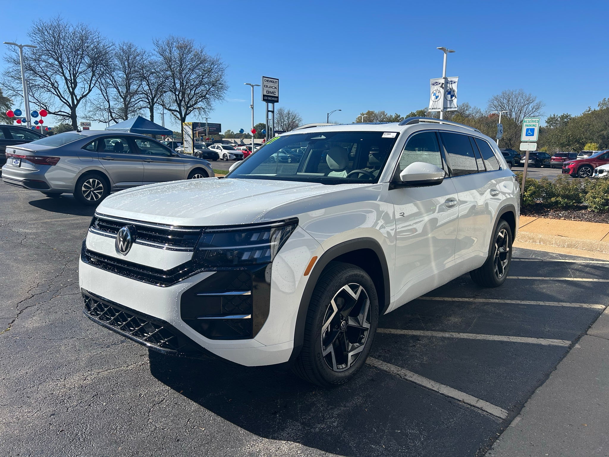 2027 Volkswagen Atlas SEL R-Line