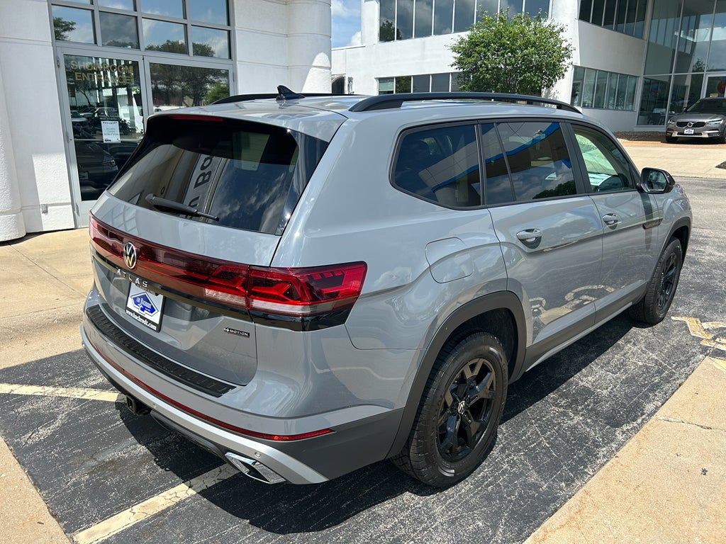 2026 Volkswagen Atlas 2.0T Peak Edition