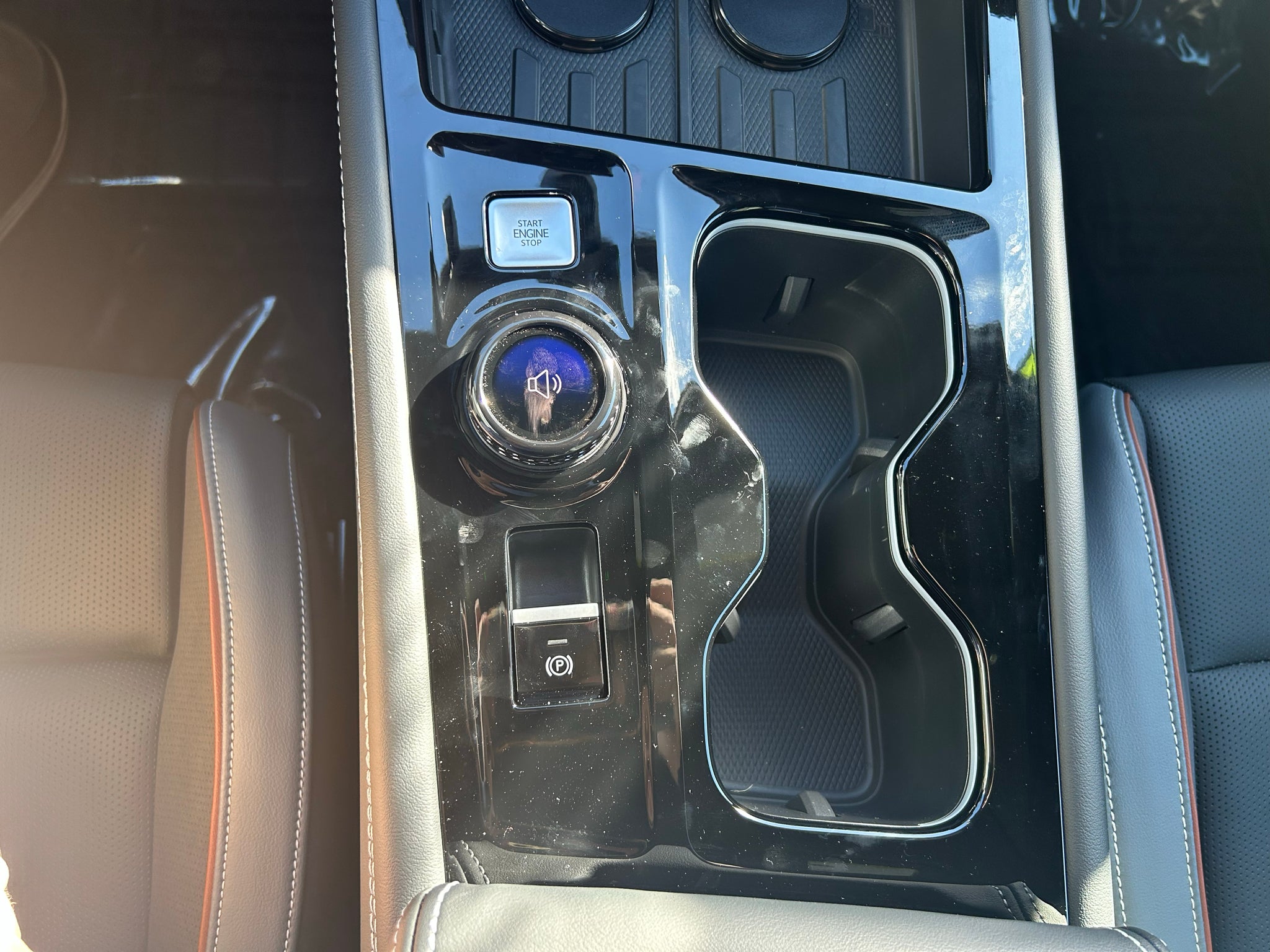 2027 Volkswagen Atlas SEL Premium R-Line 4Motion