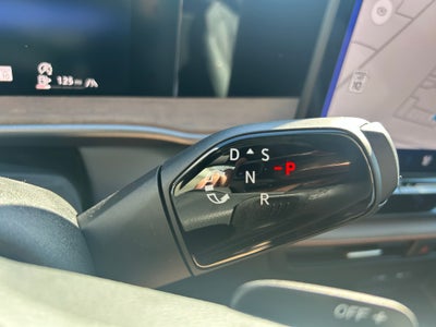 2027 Volkswagen Atlas SEL Premium R-Line 4Motion