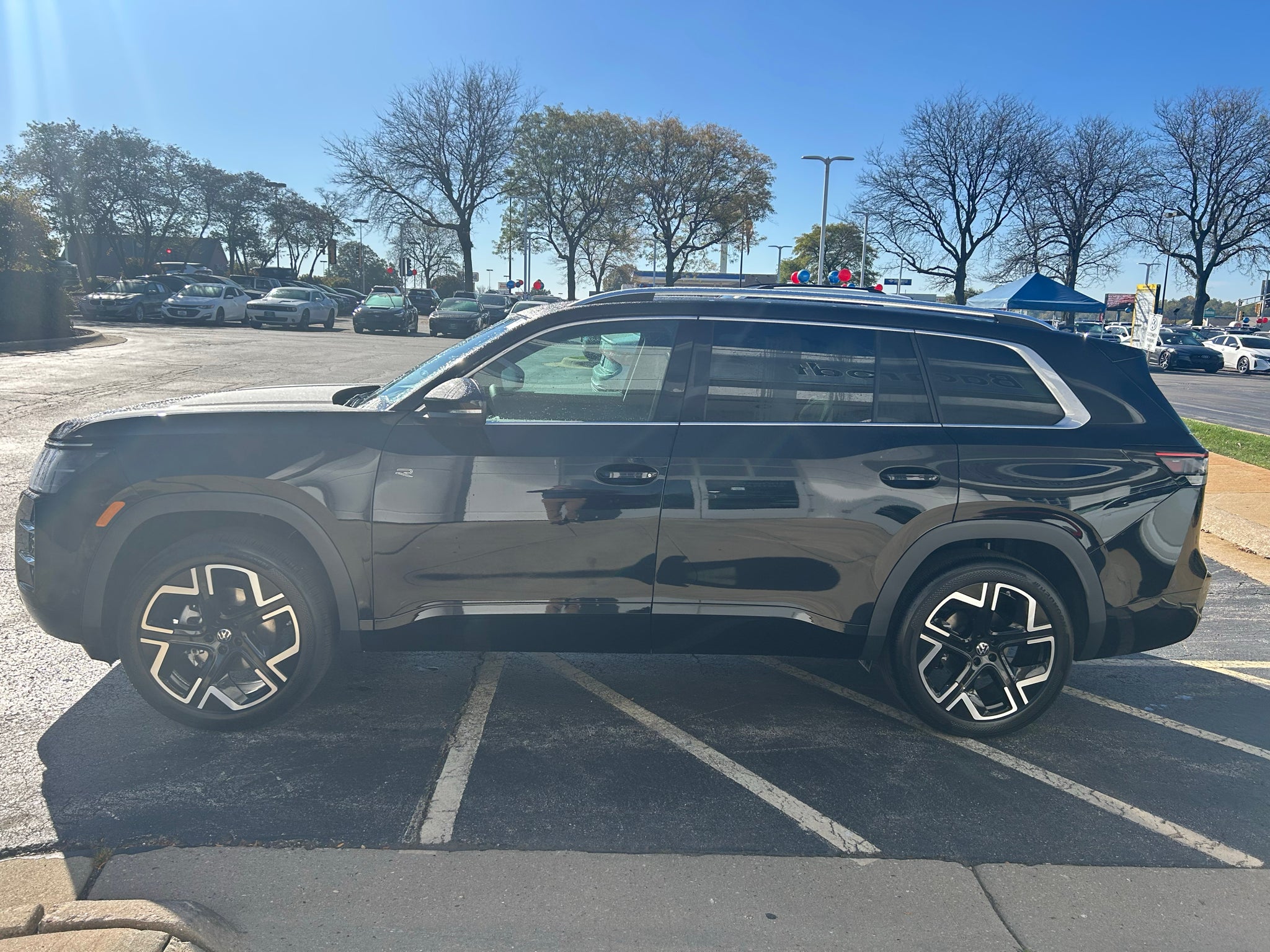 2027 Volkswagen Atlas SEL Premium R-Line 4Motion