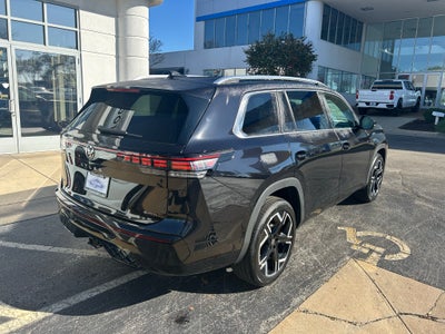 2027 Volkswagen Atlas SEL Premium R-Line 4Motion