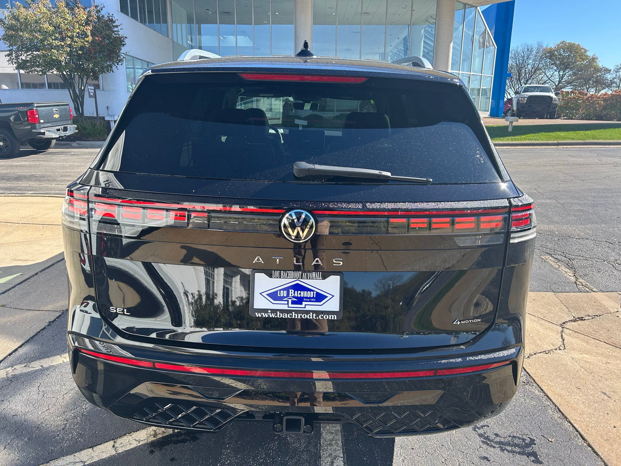 2027 Volkswagen Atlas SEL Premium R-Line 4Motion