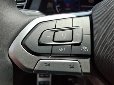 2026 Volkswagen Atlas Cross Sport 2.0T SEL Premium R-Line