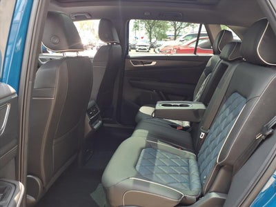2026 Volkswagen Atlas Cross Sport 2.0T SEL Premium R-Line
