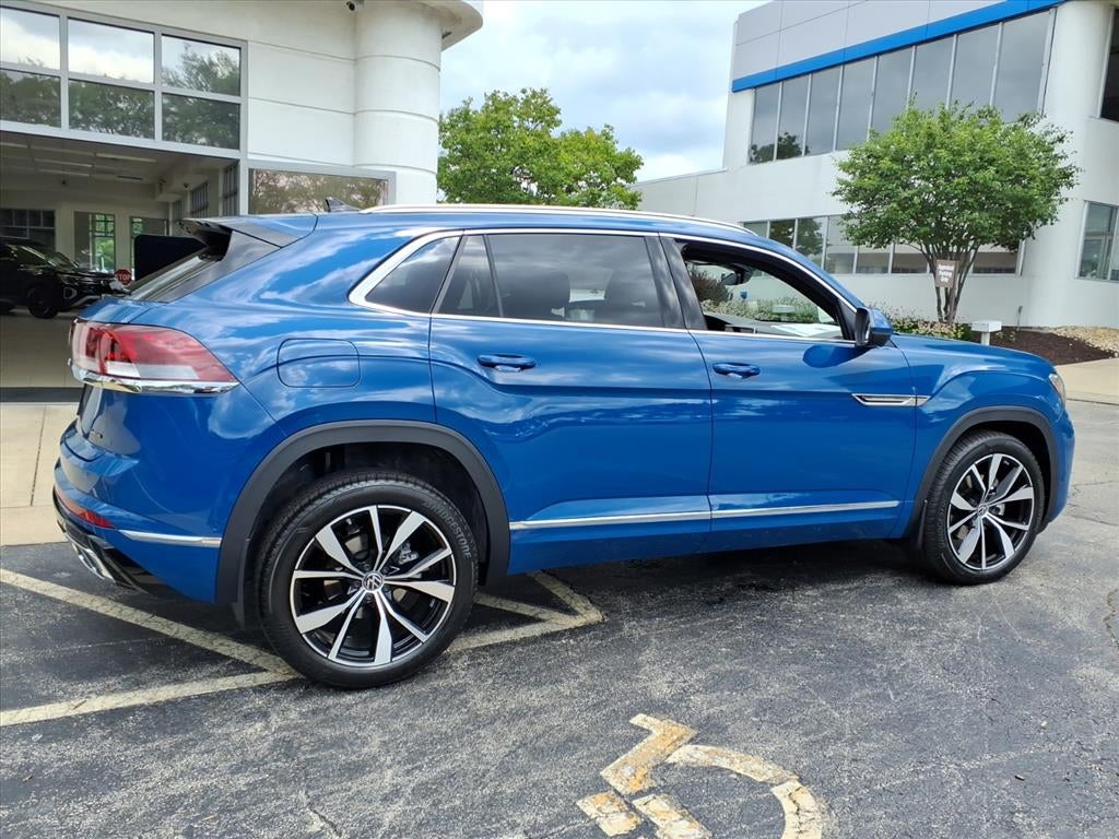 2026 Volkswagen Atlas Cross Sport 2.0T SEL Premium R-Line